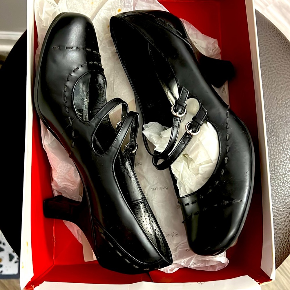 Work/leisurely heels!